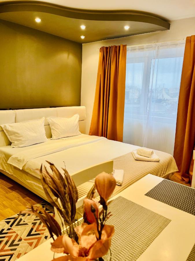 Confort View Apartment Iasi - 3 Rooms-Like Home Eksteriør billede